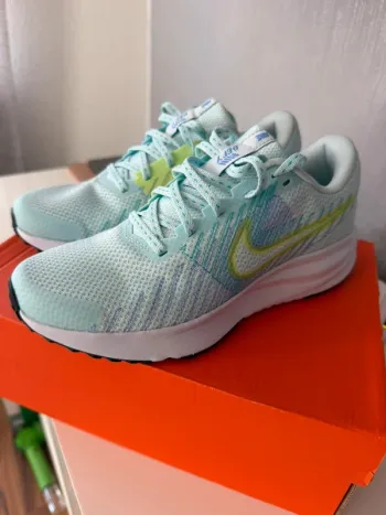 Käytetty Nike Run DEFY bike — kuva 2 / 8