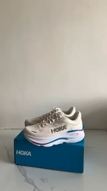 Used Hoka Bondi 9 Running Shoes