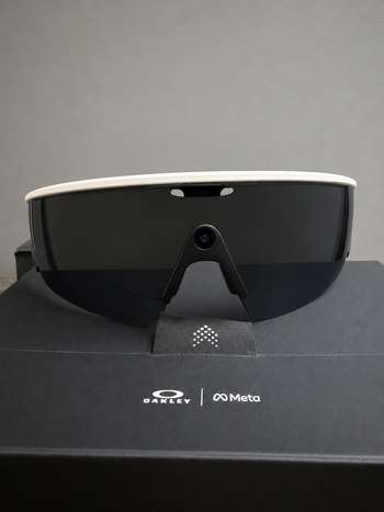 Tweedehands Oakley Meta Vanguard AI Glasses 2026 Cycling Accessories