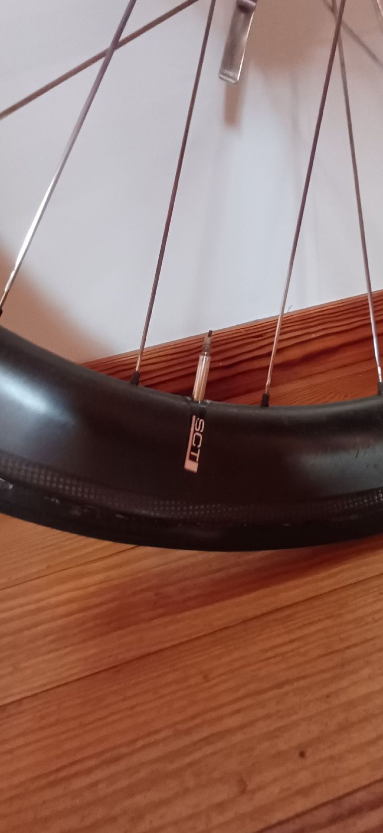 Używany HED. Stinger 6 SCT bike — zdjęcie 2 z 5