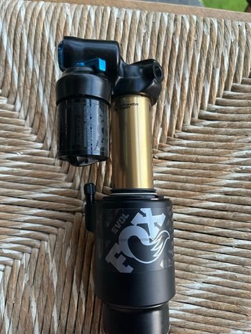 Brugt Fox FLOAT X2 Factory Series 2pos-Adj 2025 bike — billede 5 af 8