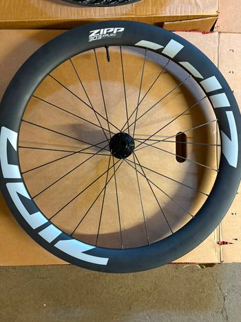 Käytetty Zipp 303 XPLR S Carbon Wheelset 2026 Wheels