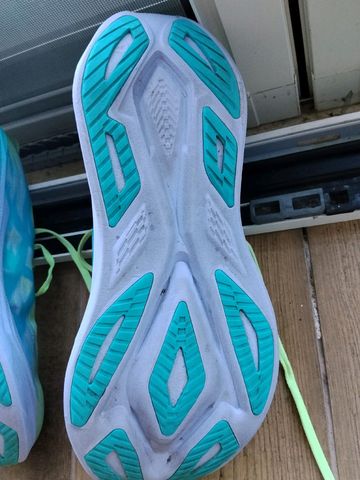 Używany Asics Superblast 3 2026 bike — zdjęcie 4 z 10