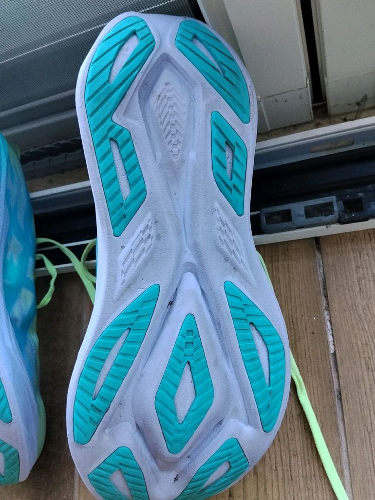 Używany Asics Superblast 3 2026 bike — zdjęcie 4 z 10