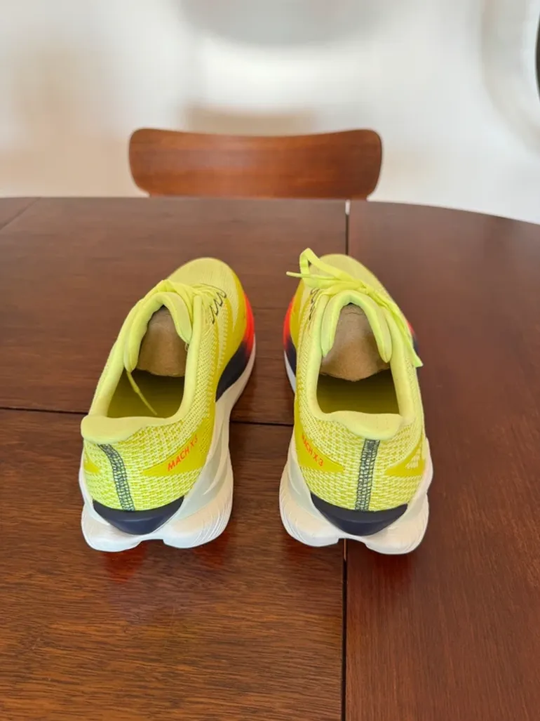 Used Hoka Mach X 3 bike — image 5 of 7