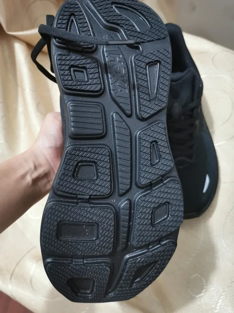 Hoka Baskets bike d'occasion — image 3 sur 4