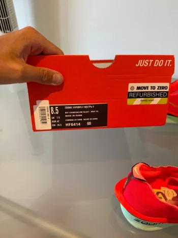 Used Nike ZoomX Vaporfly Next% 4 bike — image 3 of 4