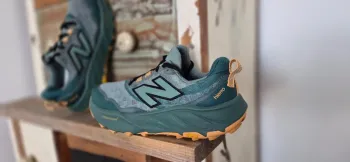 Used New Balance Hierro V8 bike — image 11 of 11
