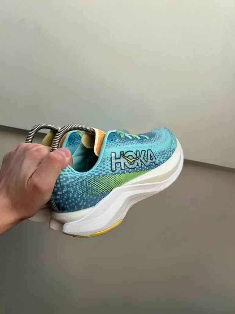 Used Hoka Mach X bike — image 3 of 3