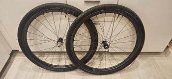 Used Fulcrum Rapid Red Carbon Wheels