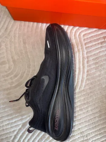 Used Nike Vomero Plus bike — image 6 of 12