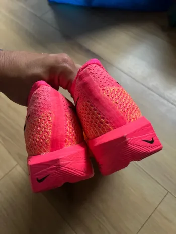Used Orange ZoomX Vaporfly Next 3 bike — image 4 of 10