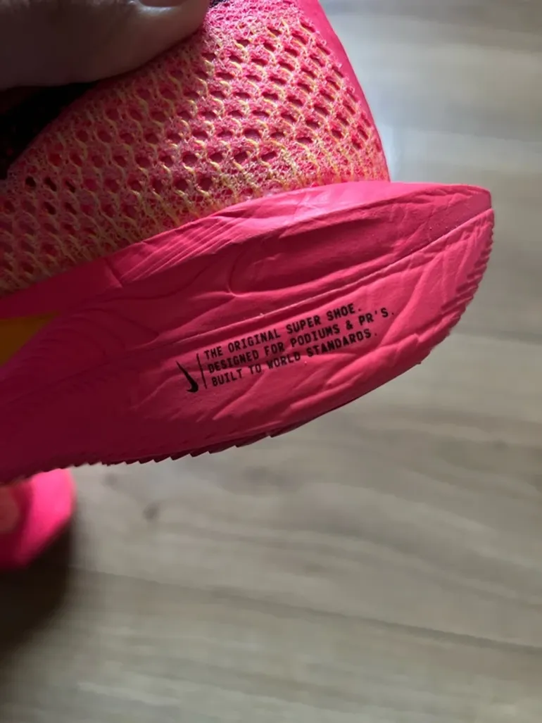 Used Orange ZoomX Vaporfly Next 3 bike — image 10 of 10