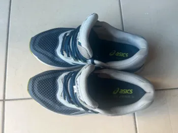 Used Asics Gel bike — image 4 of 5