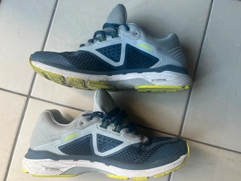 Used Asics Gel bike — image 5 of 5