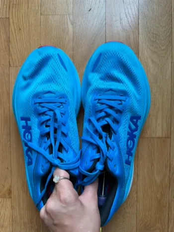 Tweedehands Hoka Bondi 8 Wide bike — afbeelding 4 van 11