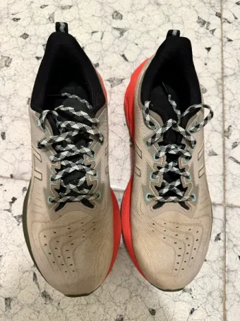 Used Asics Novablast 4 TR Running Shoes