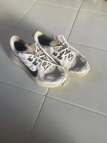 Gebrauchtes Nike Sneakers 44.5 Running Shoes