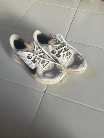 Nike Sneakers 44.5 Running Shoes usato