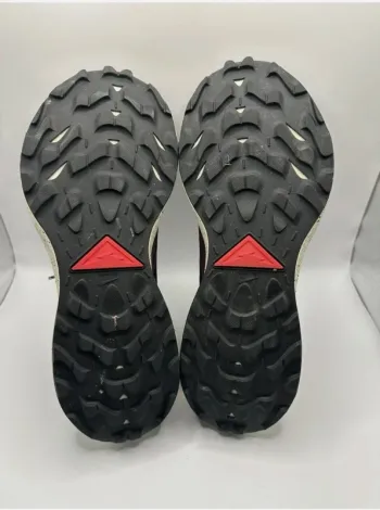 Used Decathlon Nike Trail 3 Gore-Tex bike — image 5 of 5