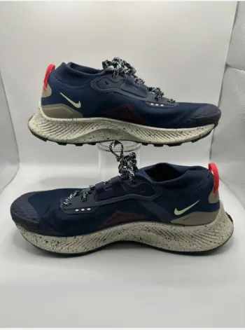Used Decathlon Nike Trail 3 Gore-Tex bike — image 2 of 5