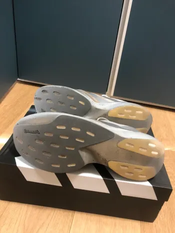 Używany Adidas Adizero SL bike — zdjęcie 3 z 3