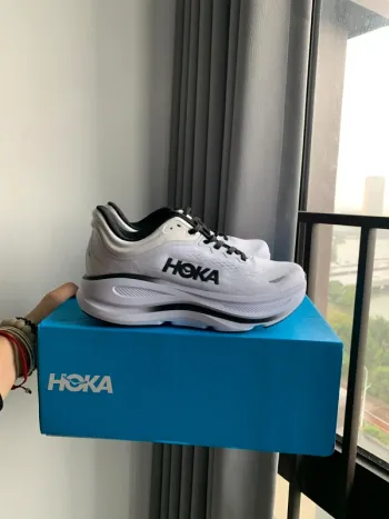 Gebrauchtes Hoka Bondi 9 Running Shoes