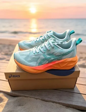 Gebrauchtes Asics Sneakers Running Shoes