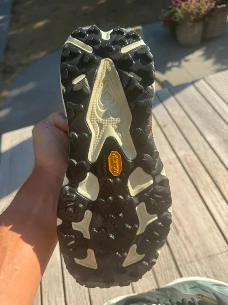 Tweedehands Hoka Speedgoat 7 bike — afbeelding 4 van 6