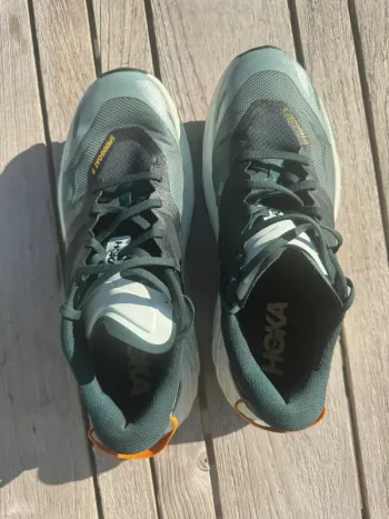 Tweedehands Hoka Speedgoat 7 bike — afbeelding 2 van 6