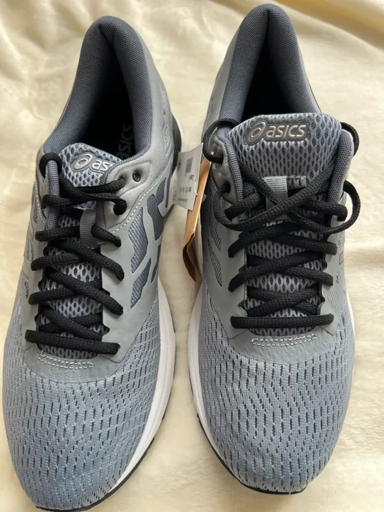 Brugt Asics Laufschuhe Gr. 43.5 bike — billede 6 af 15