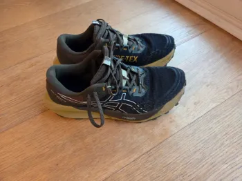 Gebrauchtes Asics Trabuco 13 GTX Running Shoes