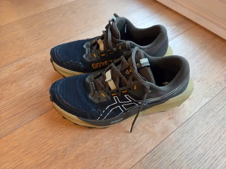 Tweedehands Asics Trabuco 13 GTX bike — afbeelding 3 van 8