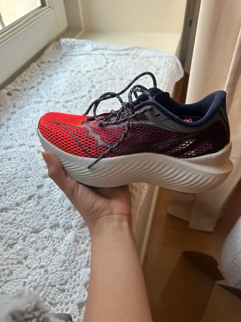 Tweedehands Saucony Endorphin Pro 3 bike — afbeelding 6 van 10