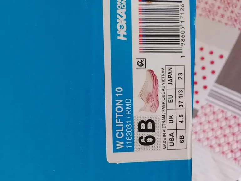 Used Hoka Running Shoes bike — image 8 of 9
