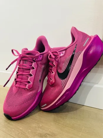 Used Pegasus Air Zoom 41 Running Shoes
