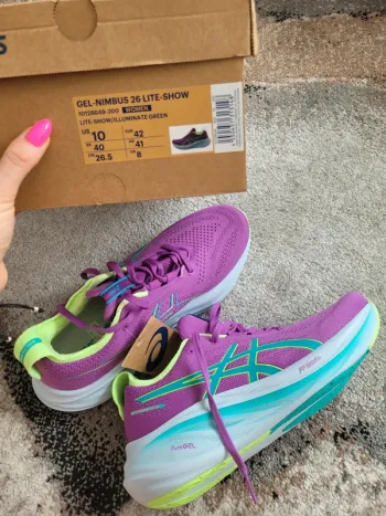 Used Asics Gel-Nimbus 26 Lite-Show bike — image 3 of 5
