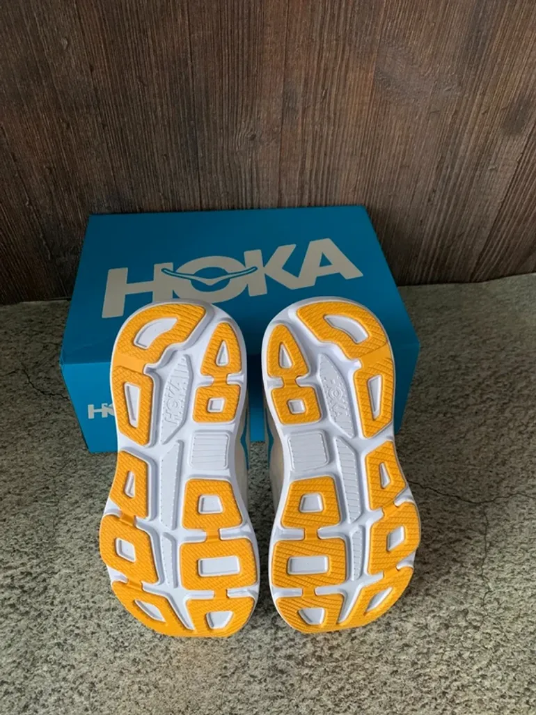 Used Hoka Bondi 9 bike — image 2 of 6