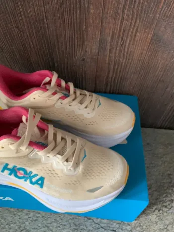 Used Hoka Bondi 9 bike — image 4 of 6
