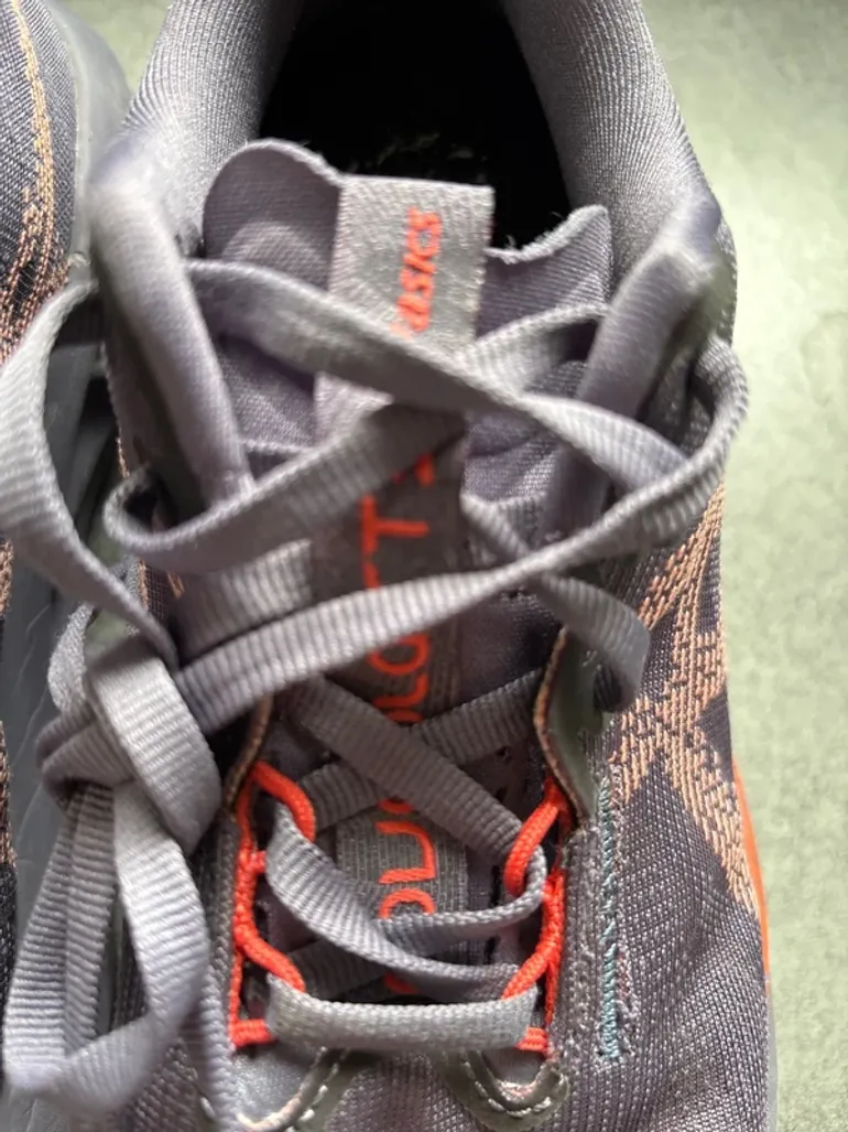 Used Asics Alphablast 5 bike — image 7 of 7