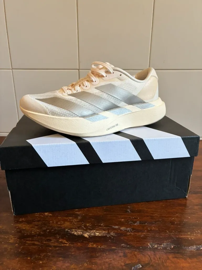 Used Adidas Adizero Evo SL bike — image 2 of 11