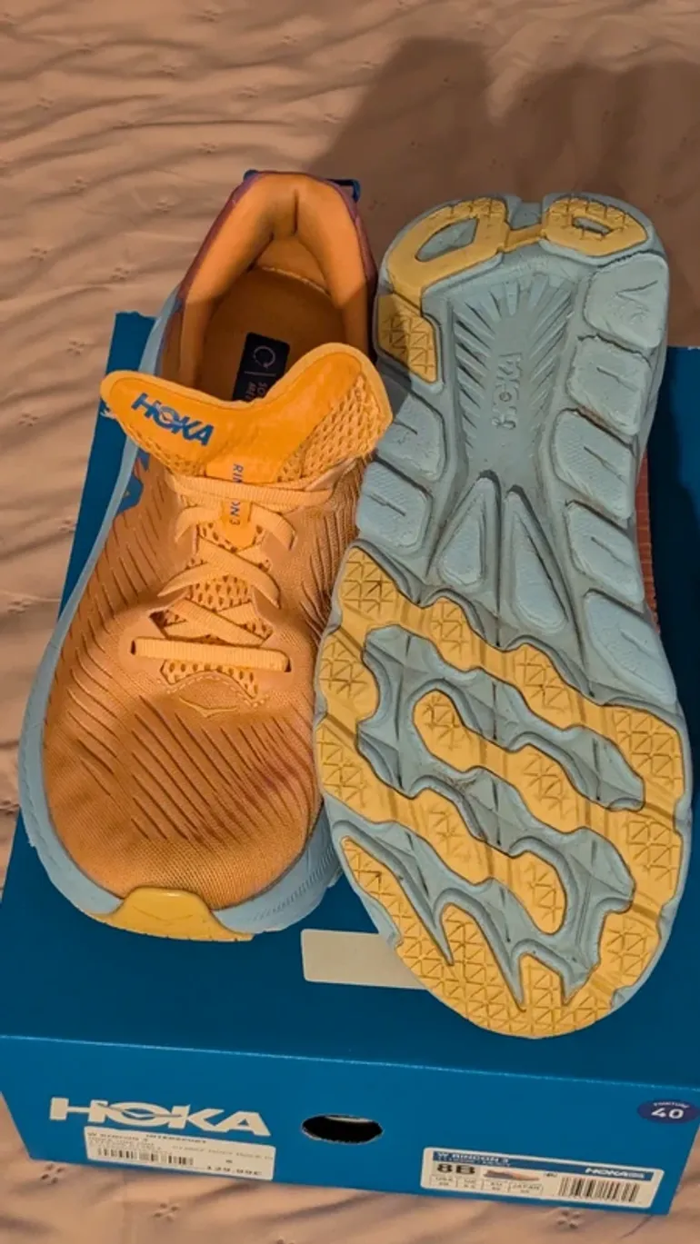 Used Hoka Rincon 3 bike — image 3 of 6