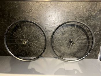 Brugt Elite-Wheels Carbon Wheels ent 2024 bike — billede 2 af 8