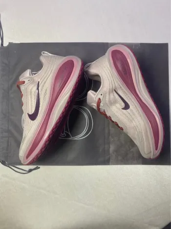 Used Nike Sneakers Running Shoes