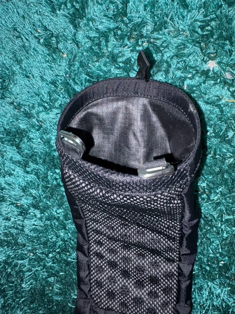 Gebrauchtes Salomon Carquois pour bâtons de trail bike — Bild 5 von 5