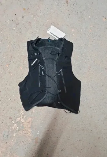 Käytetty Salomon Adv Skin 12 Running Accessories