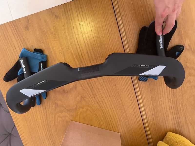 Brugt Vision Carbon Aero Handlebar 2025 Cockpit