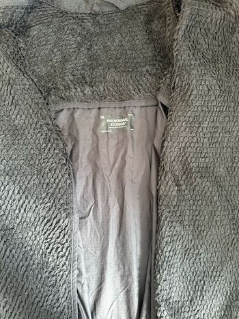 Pas Normal Studios Essential Insulated Jacket bike d'occasion — image 3 sur 9