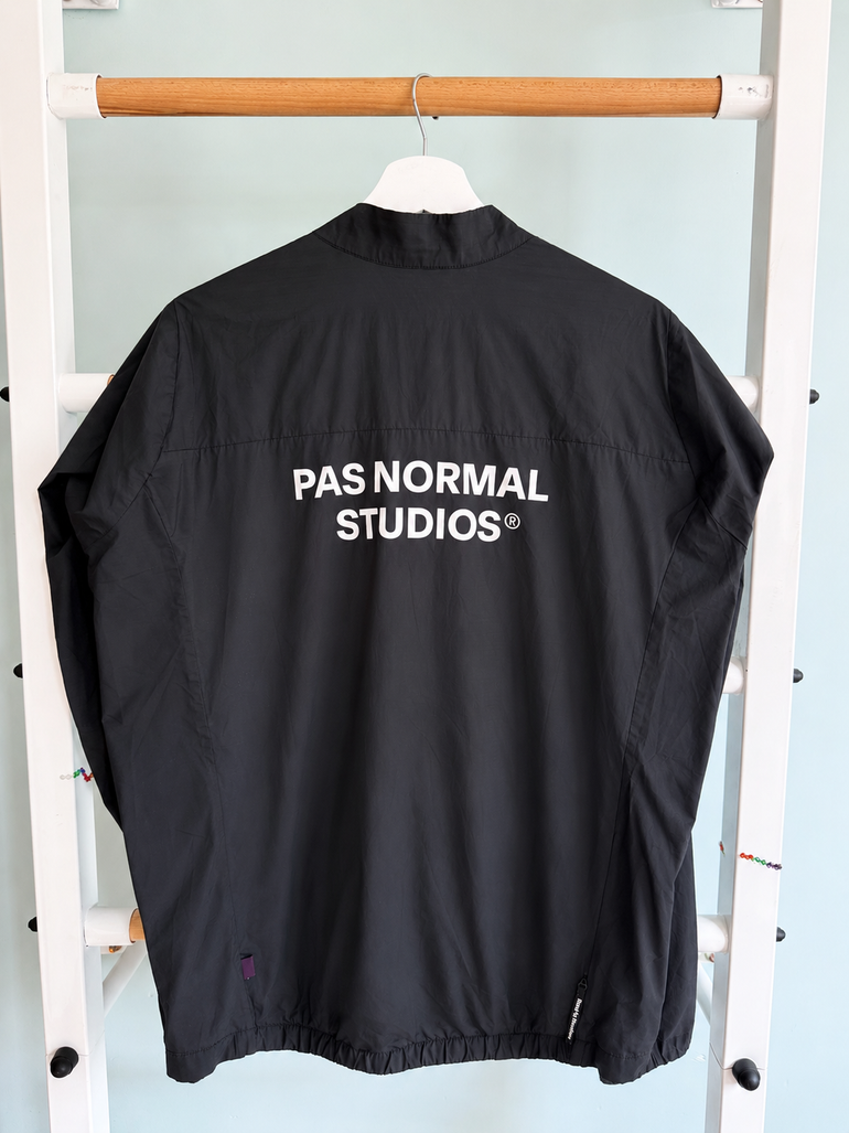 Pas Normal Studios Essential Insulated Jacket bike d'occasion — image 2 sur 9