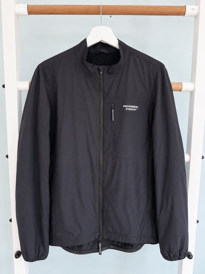 Używany Pas Normal Studios Essential Insulated Jacket Cycling Clothing
